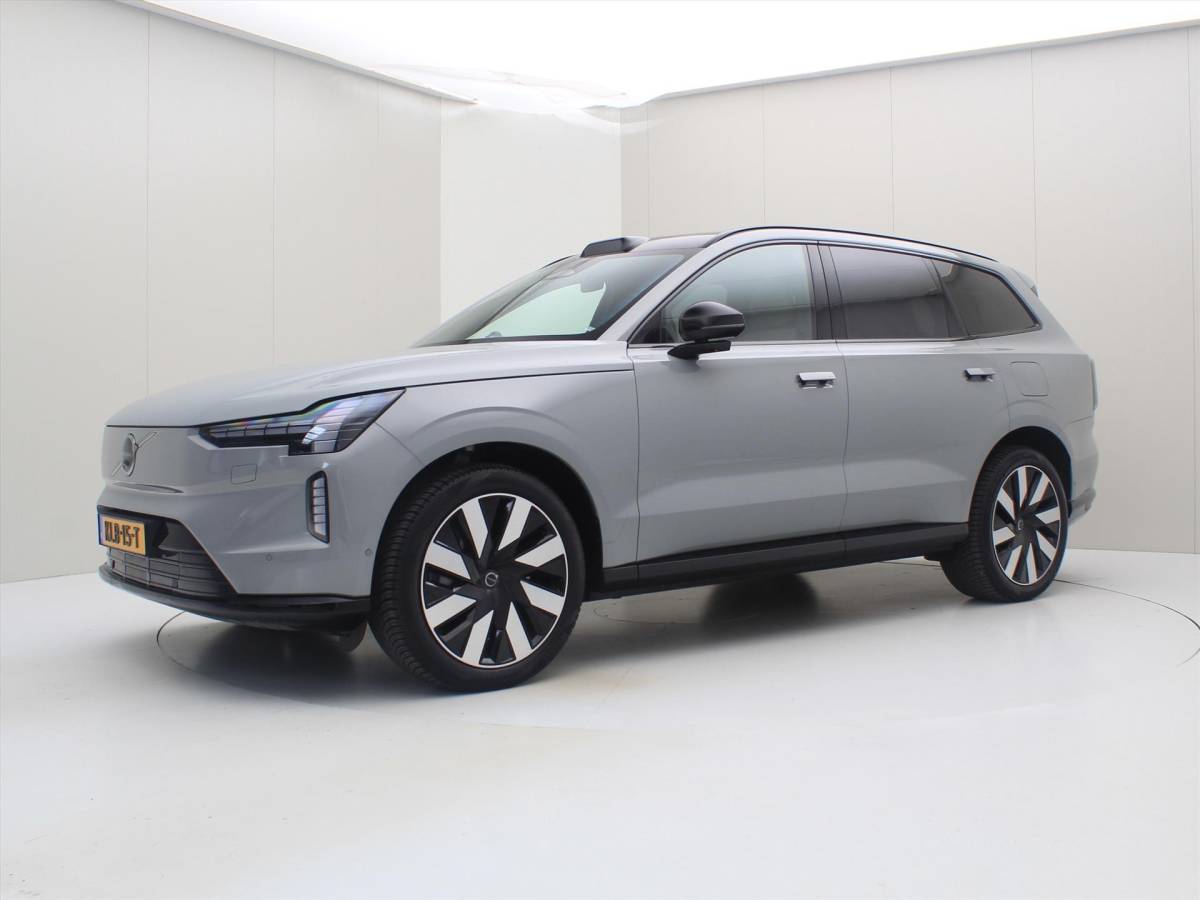 Volvo EX90 Volvo Ex90 Twin Motor Performance 517pk 7P Ultra [ LUCHTVERING+TREKHAAK+LEDER+PANODAK+B&W AUDIO+SOFTCLOSE+ACC ]