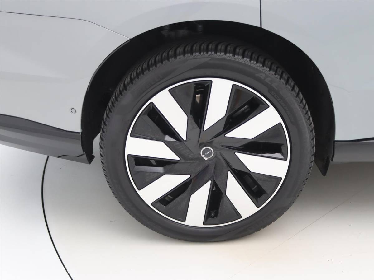 Volvo EX90 Volvo Ex90 Twin Motor Performance 517pk 7P Ultra [ LUCHTVERING+TREKHAAK+LEDER+PANODAK+B&W AUDIO+SOFTCLOSE+ACC ]