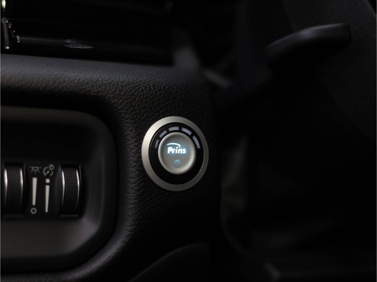 Dodge Ram 1500 Dodge Ram 1500 2025 3.0L HURRICANE LARAMIE Night Premium | BPM VRIJ | NIEUW | Panoramadak | Luchtvering