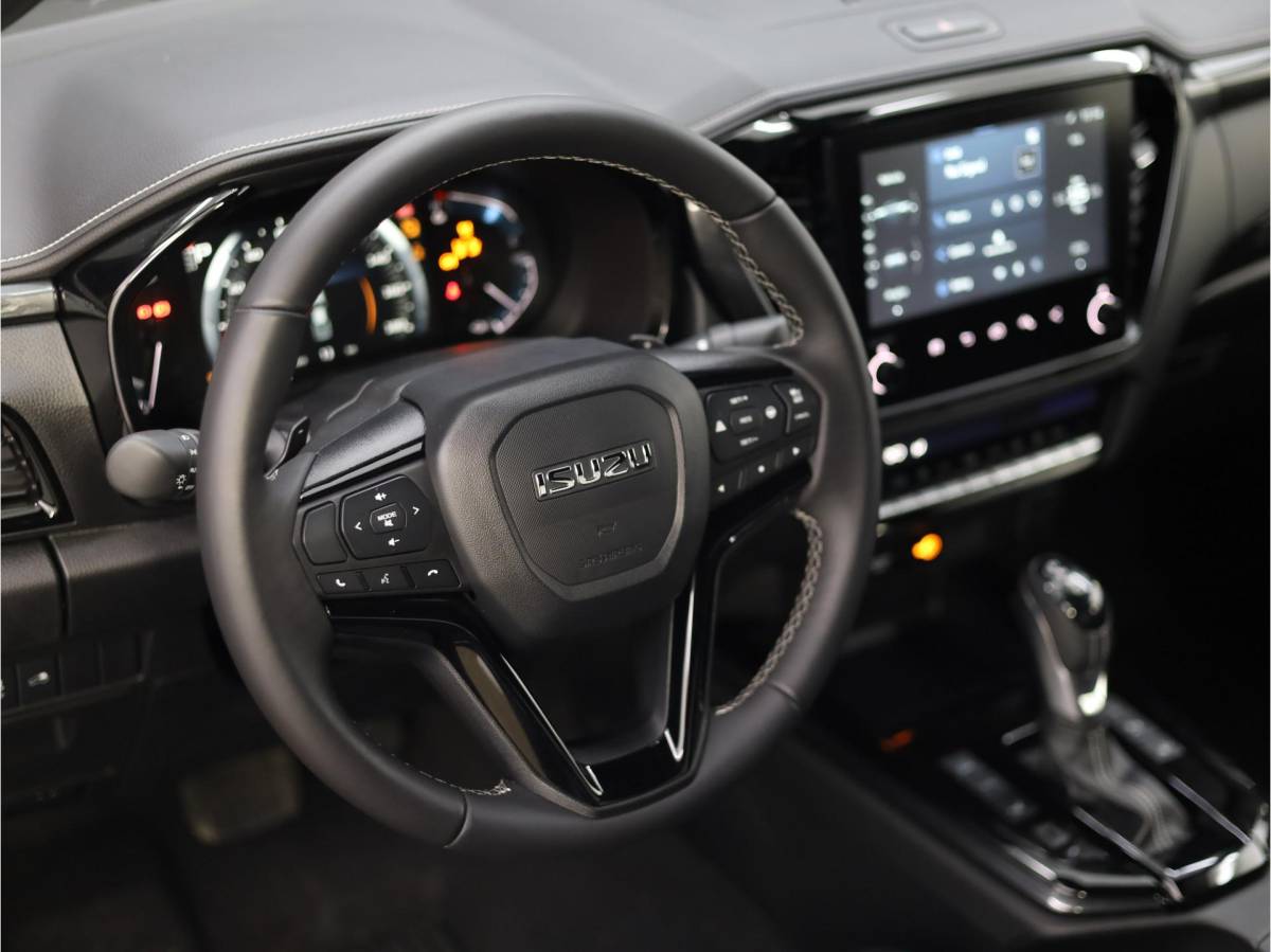 Isuzu D-Max Isuzu D-MAX EV EXTENDED CAB 4WD LSX AT