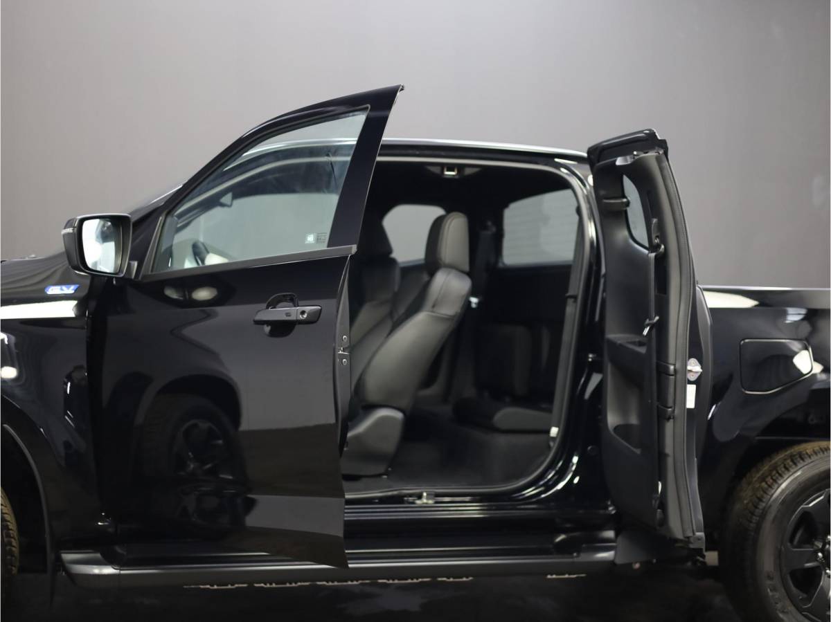 Isuzu D-Max Isuzu D-MAX EV EXTENDED CAB 4WD LSX AT