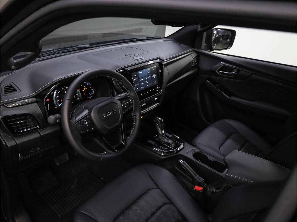 Isuzu D-Max Isuzu D-MAX EV EXTENDED CAB 4WD LSX AT