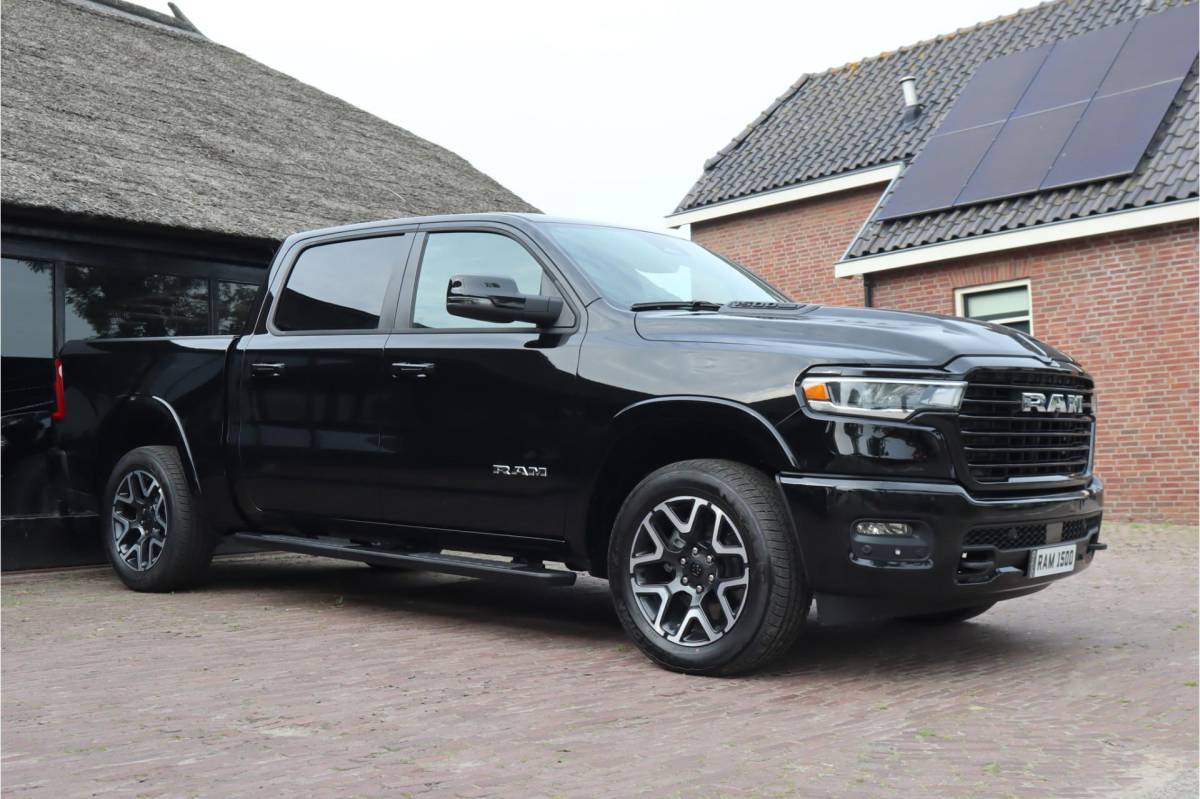 Dodge Ram 1500 Dodge Ram 1500 2025 3.0L HURRICANE LARAMIE SPORT | BPM VRIJ | NIEUW  | LPG in of onderbouw | Deksel
