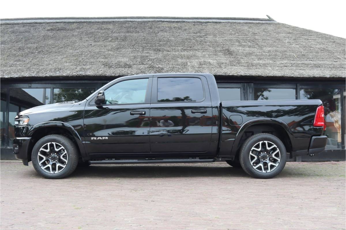 Dodge Ram 1500 Dodge Ram 1500 2025 3.0L HURRICANE LARAMIE SPORT | BPM VRIJ | NIEUW  | LPG in of onderbouw | Deksel