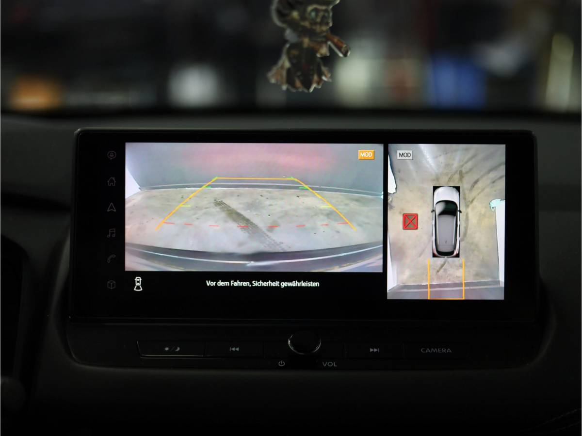 Nissan QASHQAI Nissan Qashqai 1.5 e-Power N-Connecta | 360 camera | Stuurwiel verwarmd | Stoelverwarming | Hybride | Elektrische kofferbak | Voorruit verwarming | Airco | Climate control |