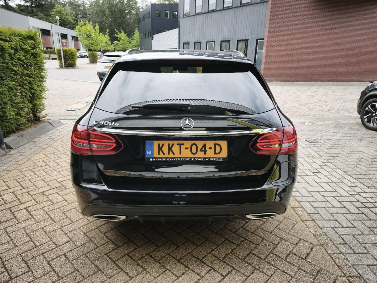 Mercedes-Benz C-Klasse Mercedes-Benz C-klasse Estate 300 e Business Solution AMG