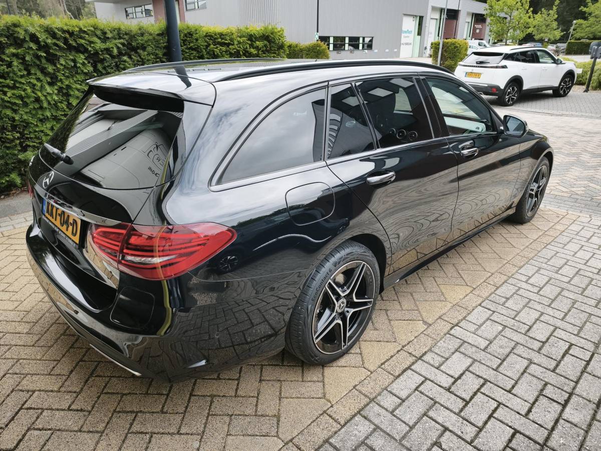 Mercedes-Benz C-Klasse Mercedes-Benz C-klasse Estate 300 e Business Solution AMG