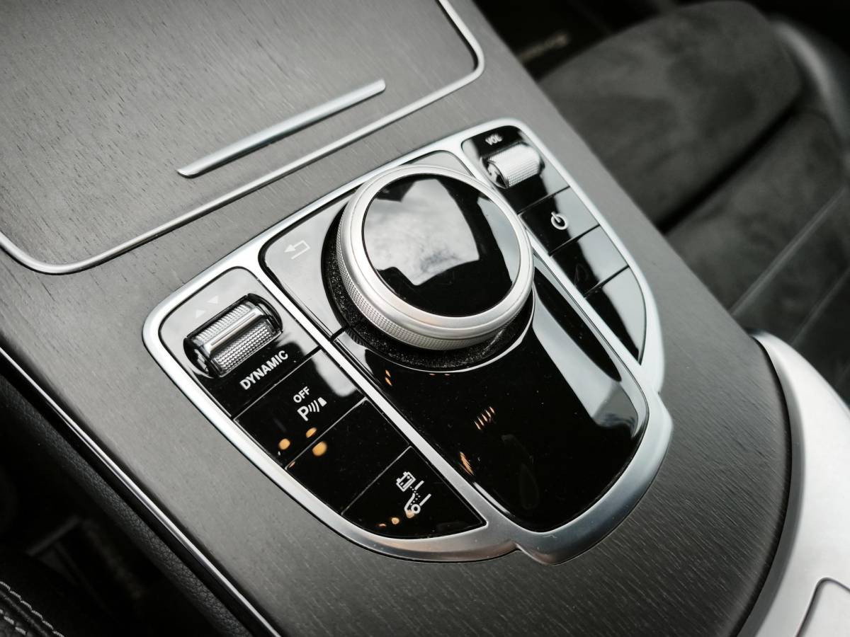 Mercedes-Benz C-Klasse Mercedes-Benz C-klasse Estate 300 e Business Solution AMG