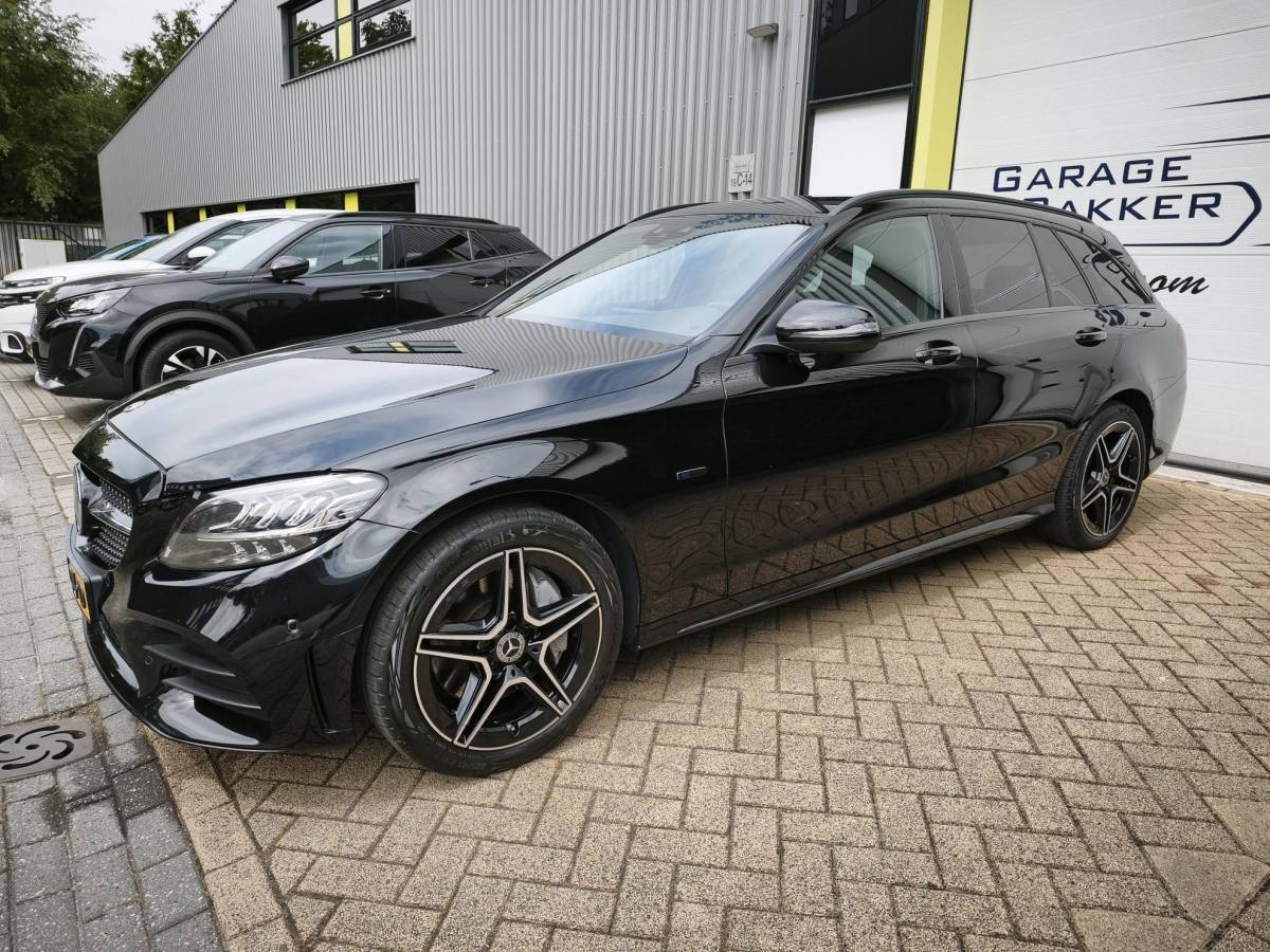 Mercedes-Benz C-Klasse Mercedes-Benz C-klasse Estate 300 e Business Solution AMG