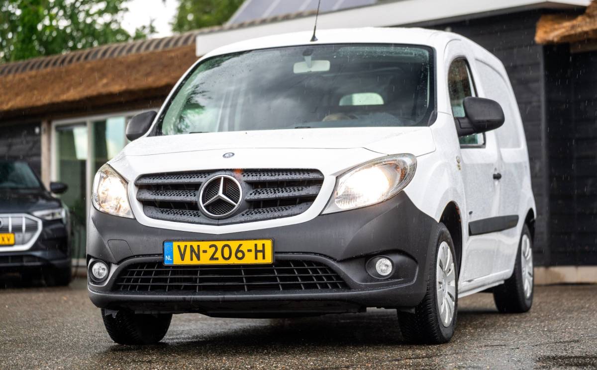 Mercedes-Benz Citan Mercedes-Benz Citan 108 CDI BlueEFFICIENCY Trekhaak I Airco I Cruise I Bluetooth I Parkeersensoren