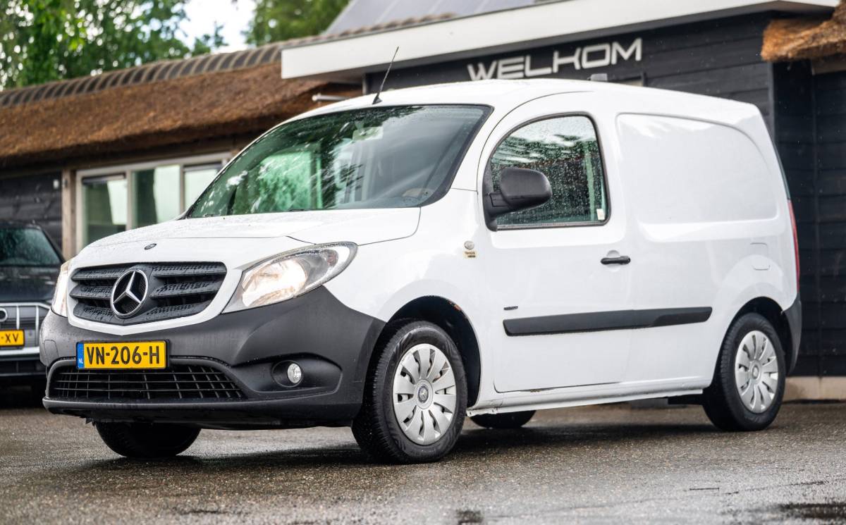 Mercedes-Benz Citan Mercedes-Benz Citan 108 CDI BlueEFFICIENCY Trekhaak I Airco I Cruise I Bluetooth I Parkeersensoren