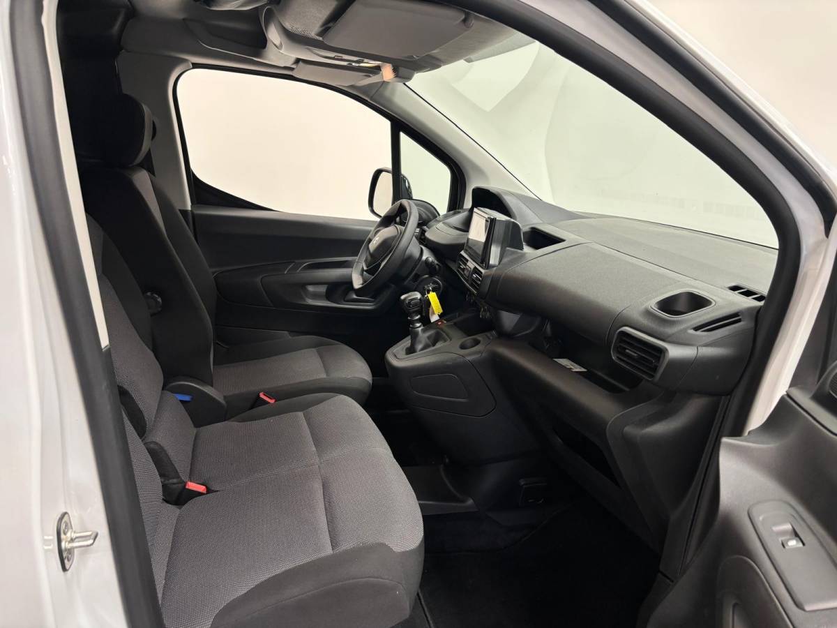 Peugeot Partner Peugeot Partner 1.5 BlueHDi 100PK L2 Navigatie Airco Camera