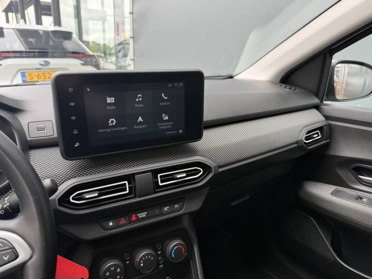 Dacia Jogger Dacia Jogger BWJ 2023 1.0 TCe 92 PK 100 ECO-G Expression 5p. FULL LED | CARPLAY + ANDROID | DAB |  NAV | AIRCO | CRUISE | PDC