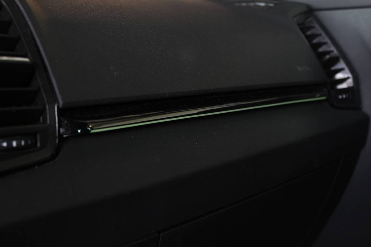 Škoda Karoq ŠKODA Karoq 1.5 TSI ACT Sportline Business Facelift | Trekhaak | Camera | Keyless | Adapt. Cruise | Stoel/Stuurverw. | Virtual Cockpit | Carplay | 18″ LMV | PDC V+A