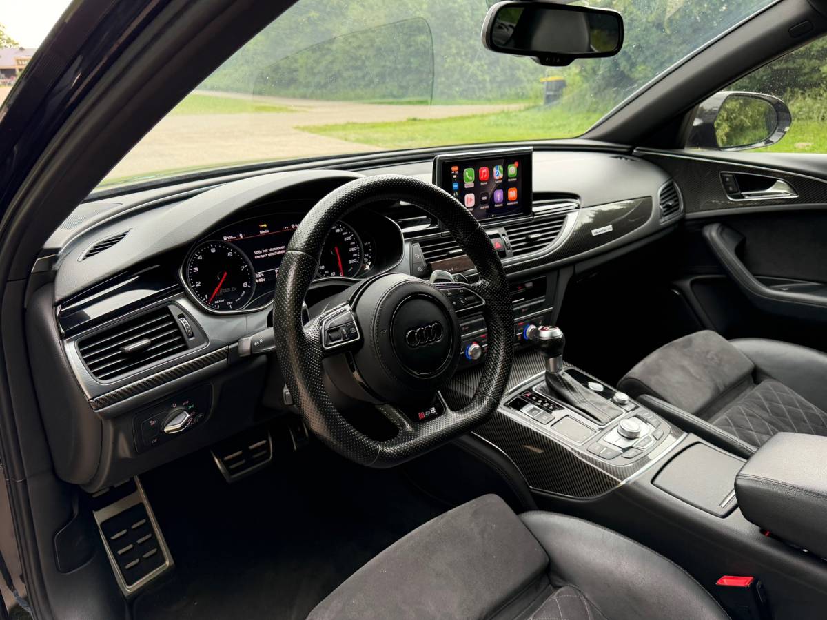 Audi RS6 Audi RS6 Avant 4.0 TFSI Quattro Pro Line Plus | APR | Keramisch | Pano | Carbon | Matrix | Schaalstoelen |
