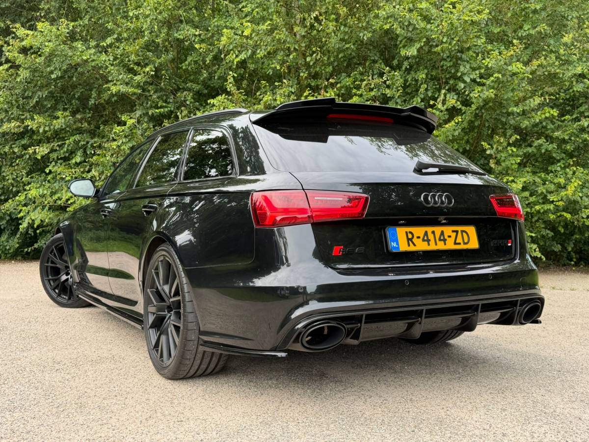 Audi RS6 Audi RS6 Avant 4.0 TFSI Quattro Pro Line Plus | APR | Keramisch | Pano | Carbon | Matrix | Schaalstoelen |