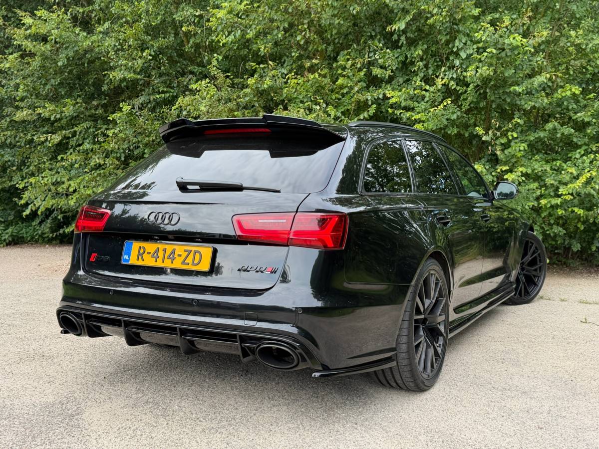 Audi RS6 Audi RS6 Avant 4.0 TFSI Quattro Pro Line Plus | APR | Keramisch | Pano | Carbon | Matrix | Schaalstoelen |