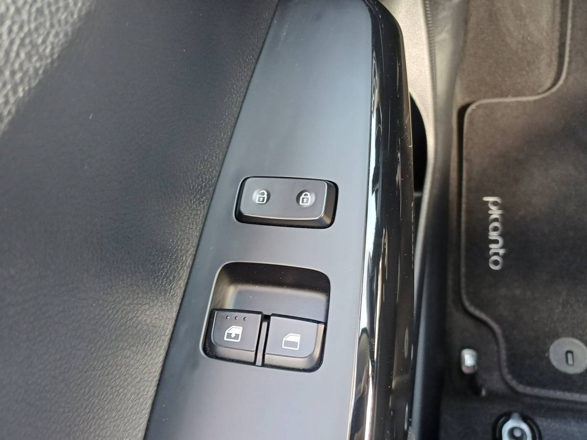 Kia Picanto Kia Picanto 1.0 DPi ComfortLine AUTOMAAT | AUTOMAAT | AIRCO | CRUISE | DEALER Onderhouden | Wij bieden ook financiering mogelijkheden aan.