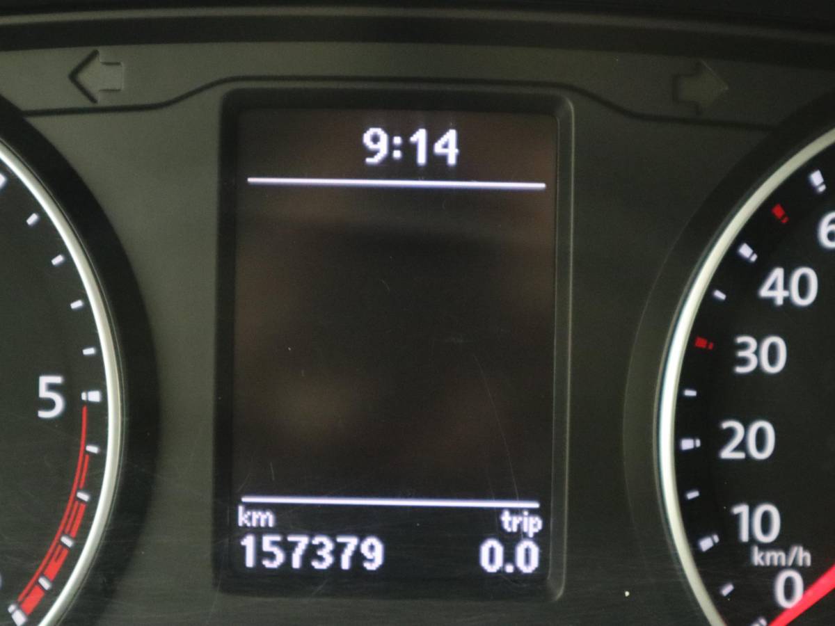 Volkswagen Transporter Volkswagen Transporter 2.0 TDI L2H1 DC Highline PDC / CRUISE / FULL LED /  BLUETOOTH / TREKHAAK / NETJES!