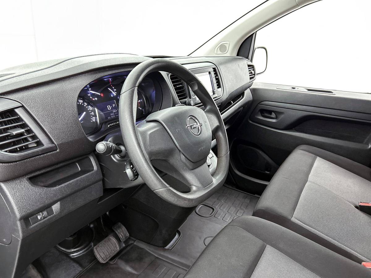 Opel Vivaro Opel Vivaro 2.0 145PK L3 Automaat Airco Cruise Control