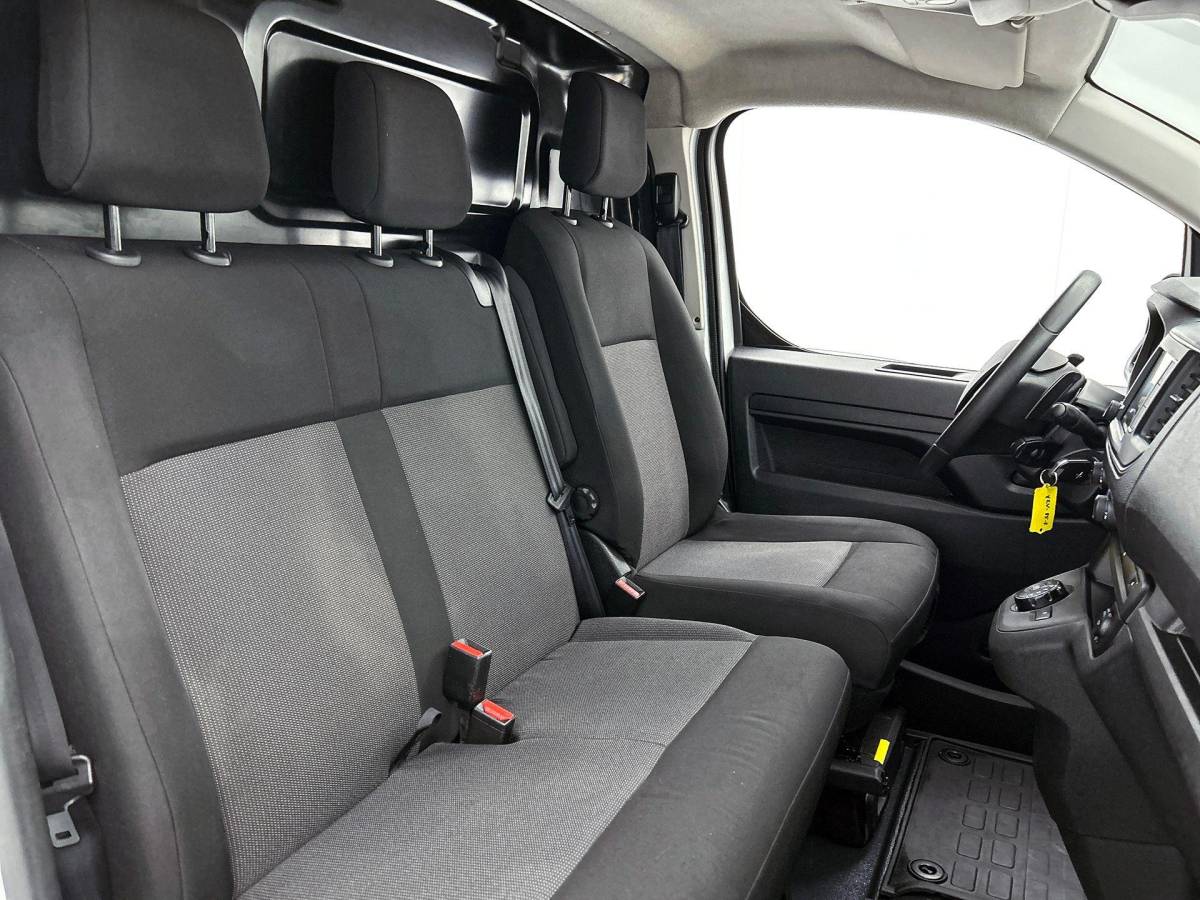 Opel Vivaro Opel Vivaro 2.0 145PK L3 Automaat Airco Cruise Control