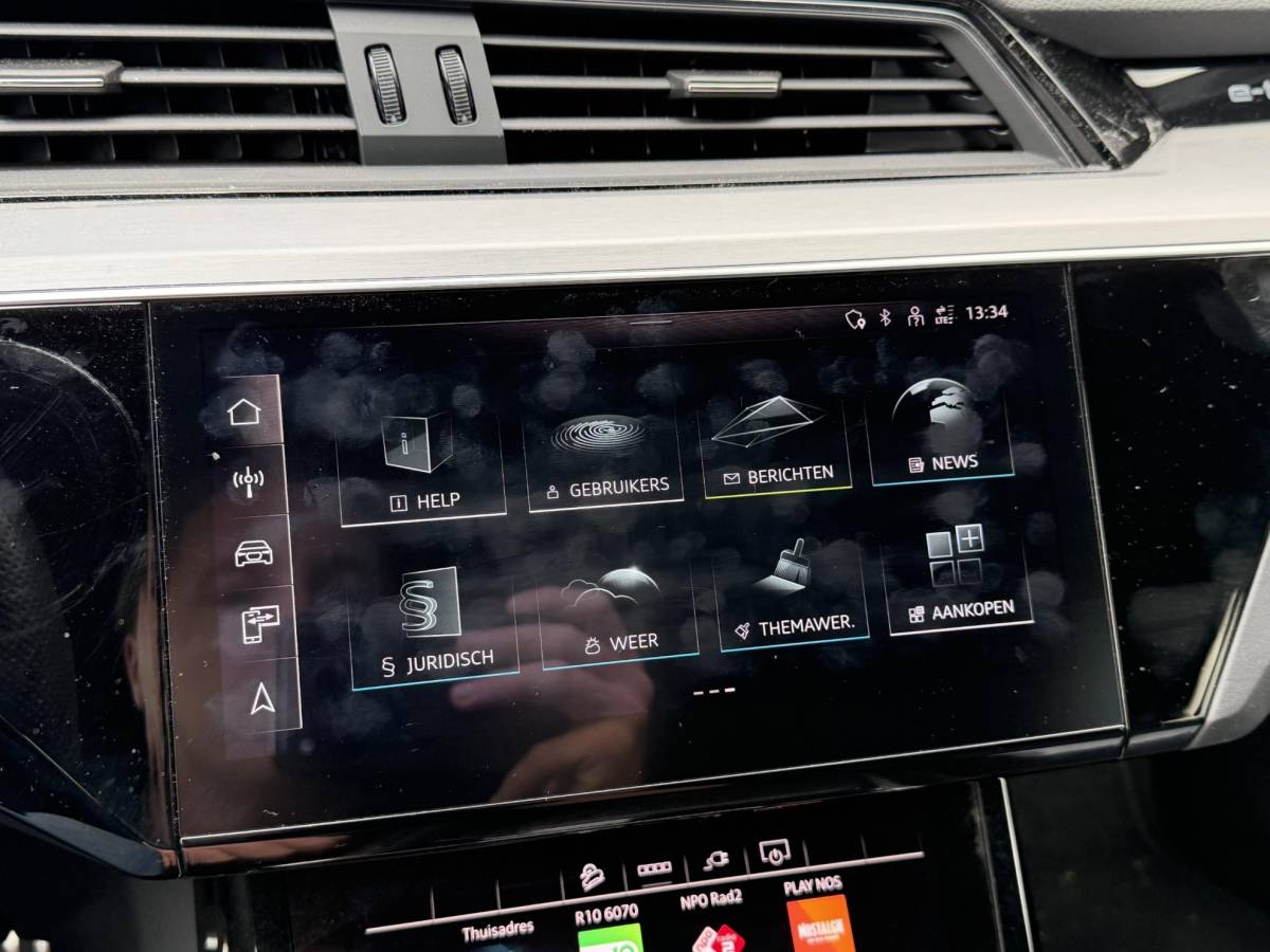 Audi Q8 Sportback e-tron Audi Q8 Sportback e-tron 55 quattro S Edition Competition 115 kWh SOH 90% | Panoramadak | Luchtvering | Camera | Bang & Olufsen | Matrix LED |