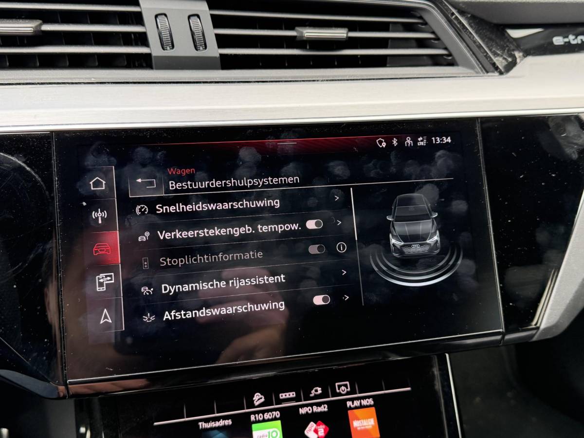 Audi Q8 Sportback e-tron Audi Q8 Sportback e-tron 55 quattro S Edition Competition 115 kWh SOH 90% | Panoramadak | Luchtvering | Camera | Bang & Olufsen | Matrix LED |