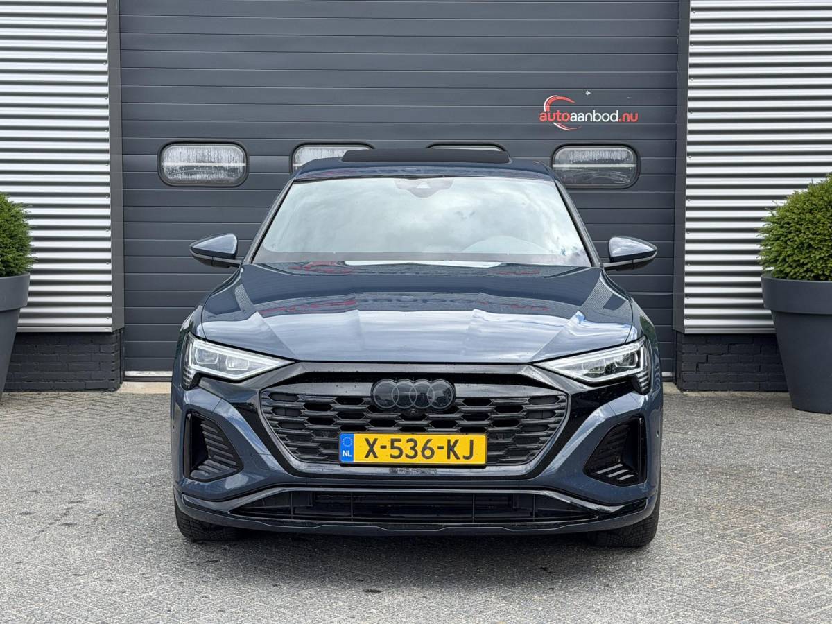 Audi Q8 Sportback e-tron Audi Q8 Sportback e-tron 55 quattro S Edition Competition 115 kWh SOH 90% | Panoramadak | Luchtvering | Camera | Bang & Olufsen | Matrix LED |
