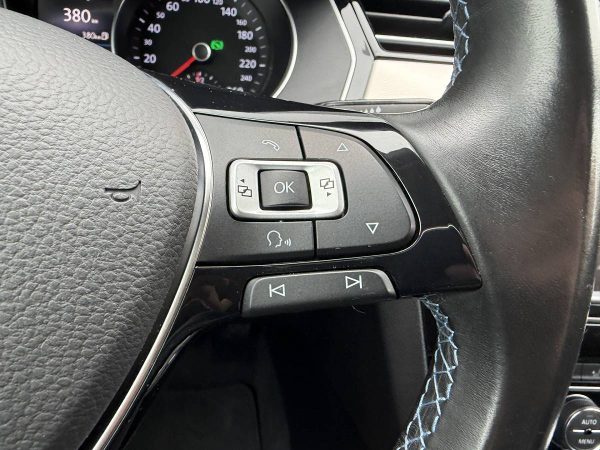 Volkswagen Passat Volkswagen Passat BWJ 2016 1.4 TSI GTE 231 PK Connected Series TREKHAAK | FULL LED | CARPLAY + ANDROID | NAVI | CLIMA | CRUISE | LMV | PDC