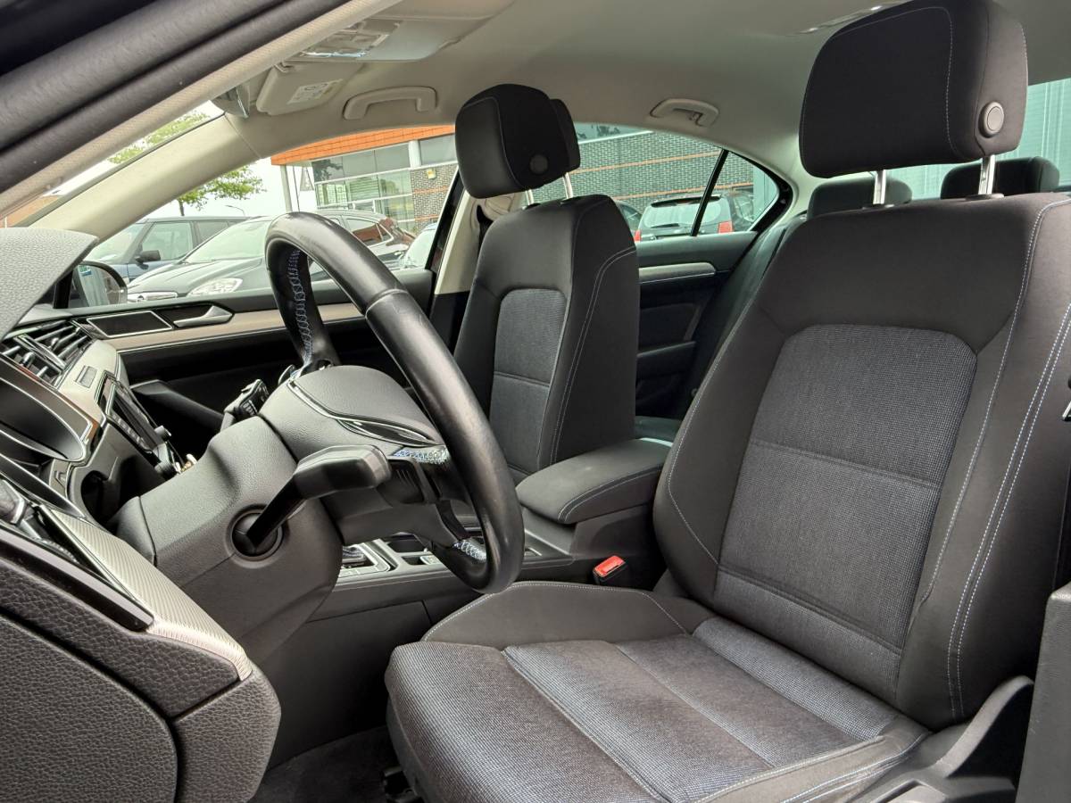 Volkswagen Passat Volkswagen Passat BWJ 2016 1.4 TSI GTE 231 PK Connected Series TREKHAAK | FULL LED | CARPLAY + ANDROID | NAVI | CLIMA | CRUISE | LMV | PDC