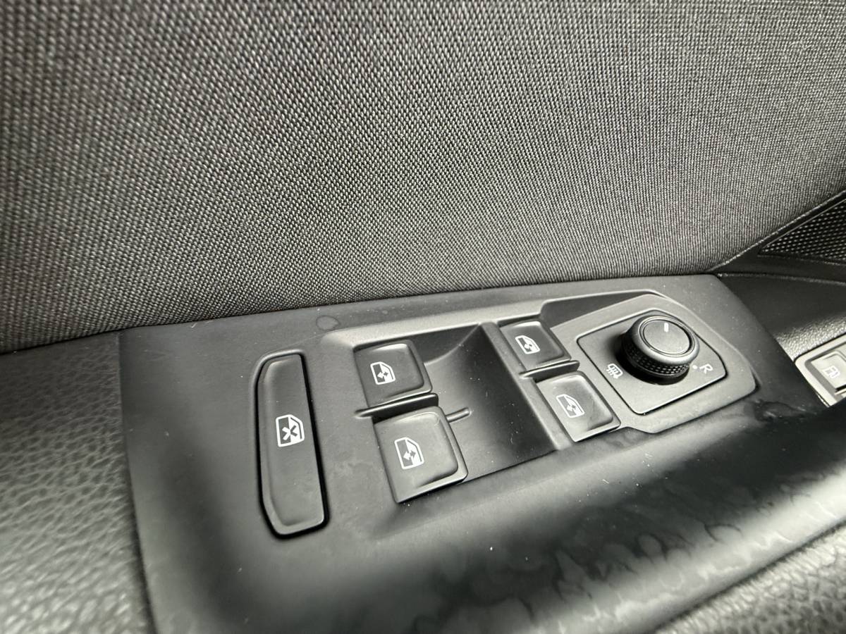 Volkswagen Passat Volkswagen Passat BWJ 2016 1.4 TSI GTE 231 PK Connected Series TREKHAAK | FULL LED | CARPLAY + ANDROID | NAVI | CLIMA | CRUISE | LMV | PDC
