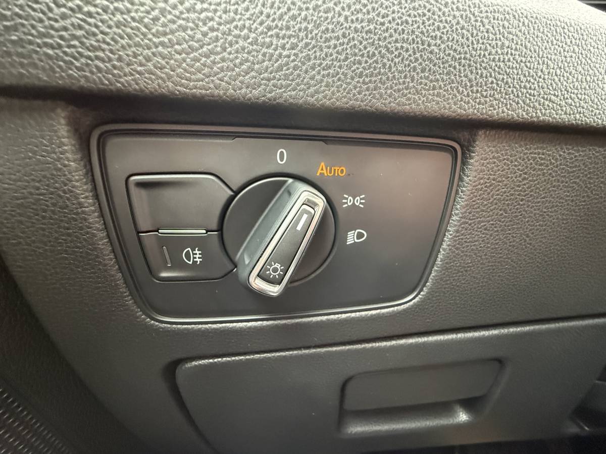 Volkswagen Passat Volkswagen Passat BWJ 2016 1.4 TSI GTE 231 PK Connected Series TREKHAAK | FULL LED | CARPLAY + ANDROID | NAVI | CLIMA | CRUISE | LMV | PDC