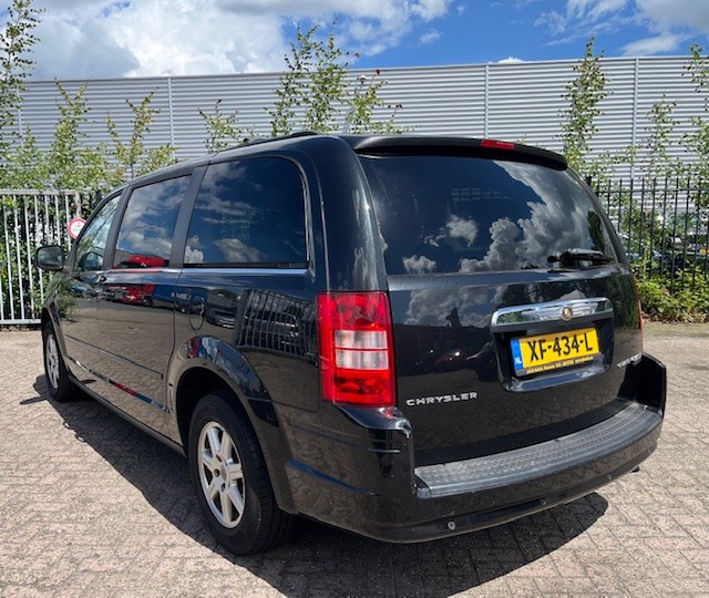 Chrysler Grand Voyager Chrysler Grand Voyager 3.8 V6 LX/ 7 persoons/Automaat/Youngtimer/Cruise control/Airco