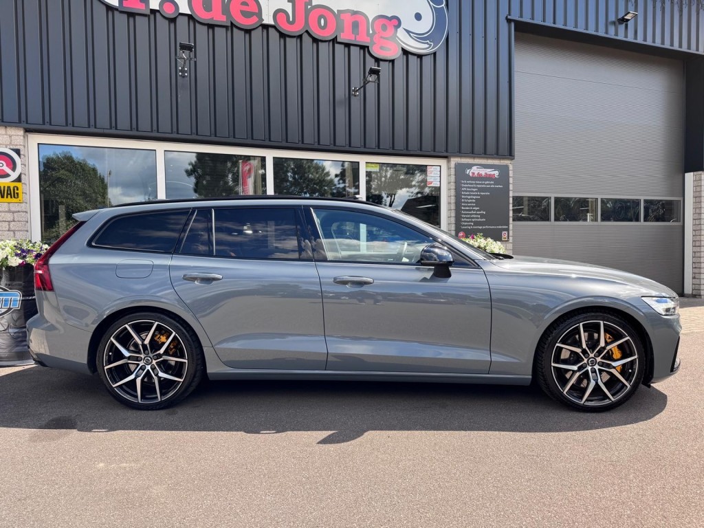 Volvo V60 Volvo V60 2.0 T8 AWD Polestar Engineered Panoramadak H&K Öhlins Brembo Carplay!