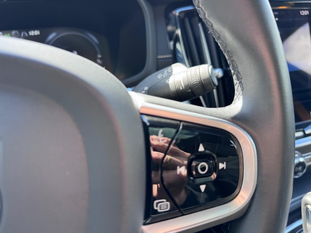 Volvo V60 Volvo V60 2.0 T8 AWD Polestar Engineered Panoramadak H&K Öhlins Brembo Carplay!