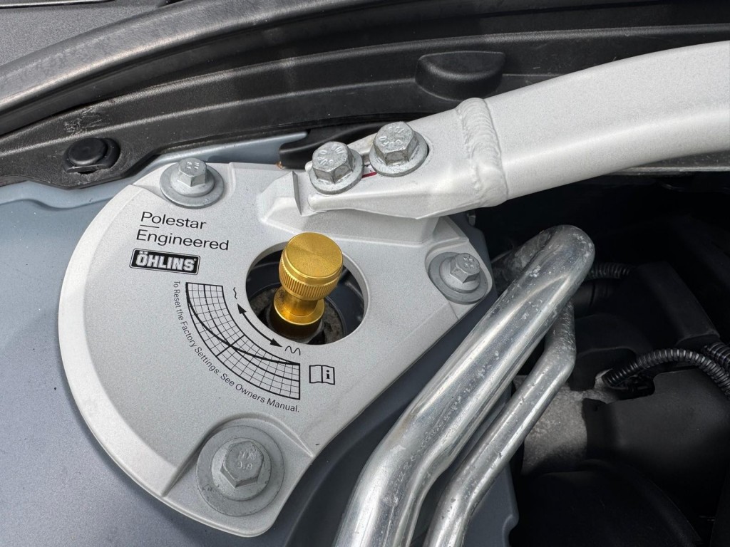 Volvo V60 Volvo V60 2.0 T8 AWD Polestar Engineered Panoramadak H&K Öhlins Brembo Carplay!