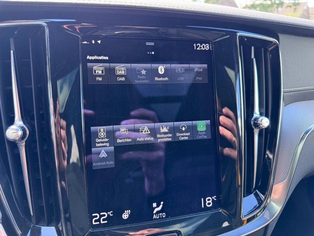 Volvo V60 Volvo V60 2.0 T8 AWD Polestar Engineered Panoramadak H&K Öhlins Brembo Carplay!