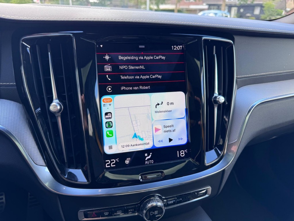 Volvo V60 Volvo V60 2.0 T8 AWD Polestar Engineered Panoramadak H&K Öhlins Brembo Carplay!