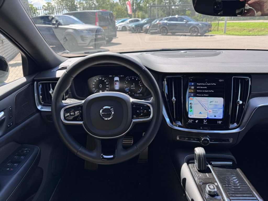 Volvo V60 Volvo V60 2.0 T8 AWD Polestar Engineered Panoramadak H&K Öhlins Brembo Carplay!