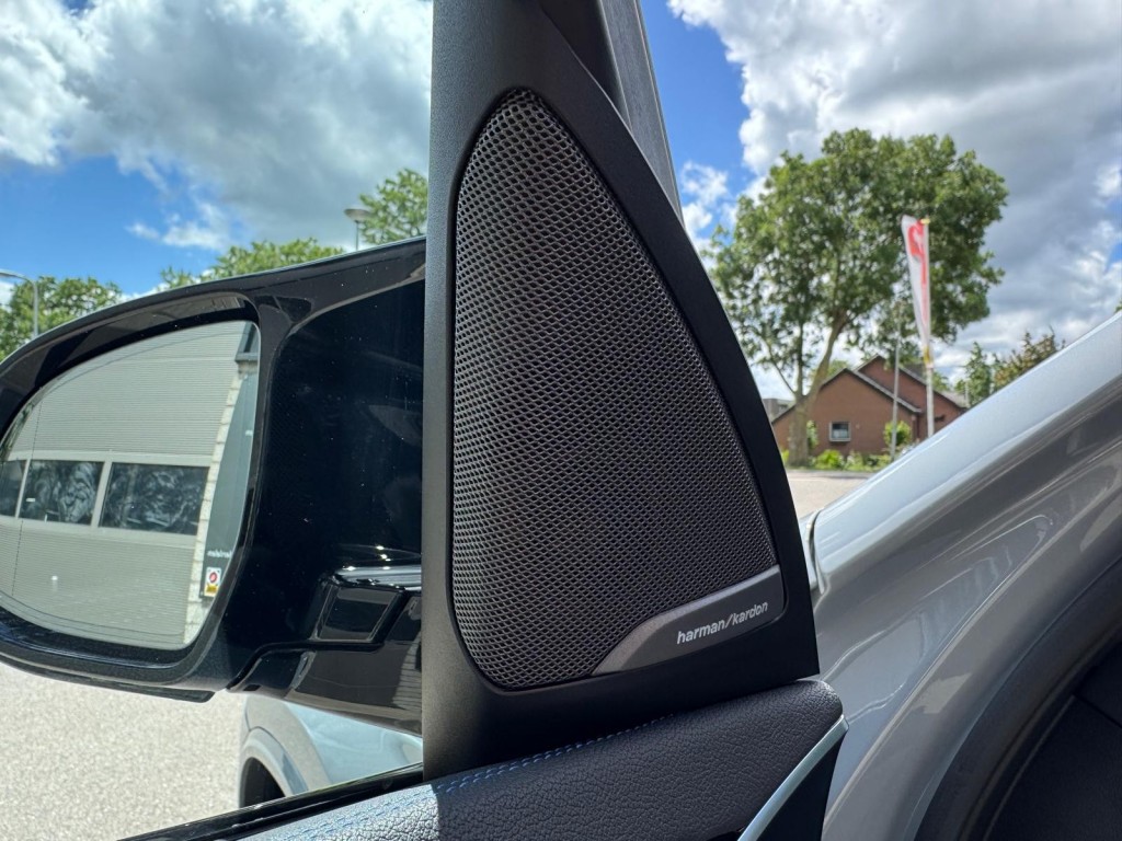BMW X3 Bmw X3 M40I XDrive High Ex. 360Pk Panorama M stoelen Hud H&K Trekhaak Laser 1e eigenaar! 360camera