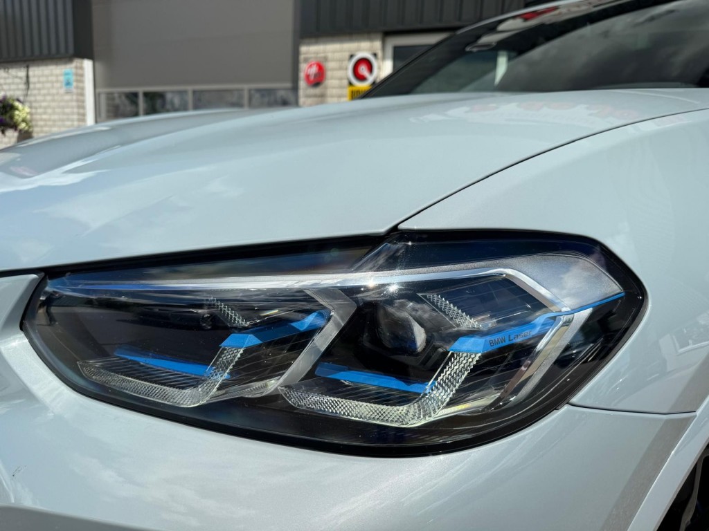 BMW X3 Bmw X3 M40I XDrive High Ex. 360Pk Panorama M stoelen Hud H&K Trekhaak Laser 1e eigenaar! 360camera