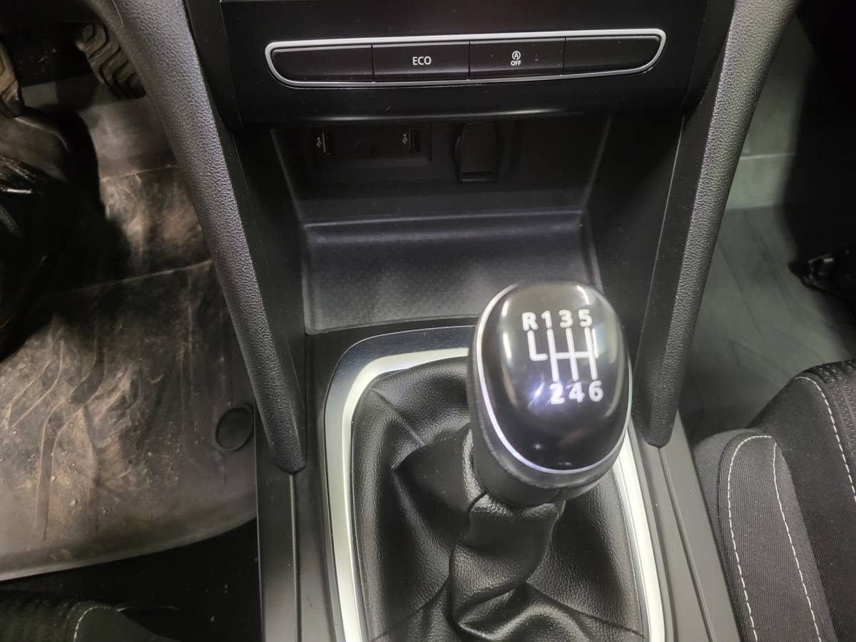 Renault Mégane Renault Mégane 1.5dCi Grijs kenteken Trekhaak Euro 6!