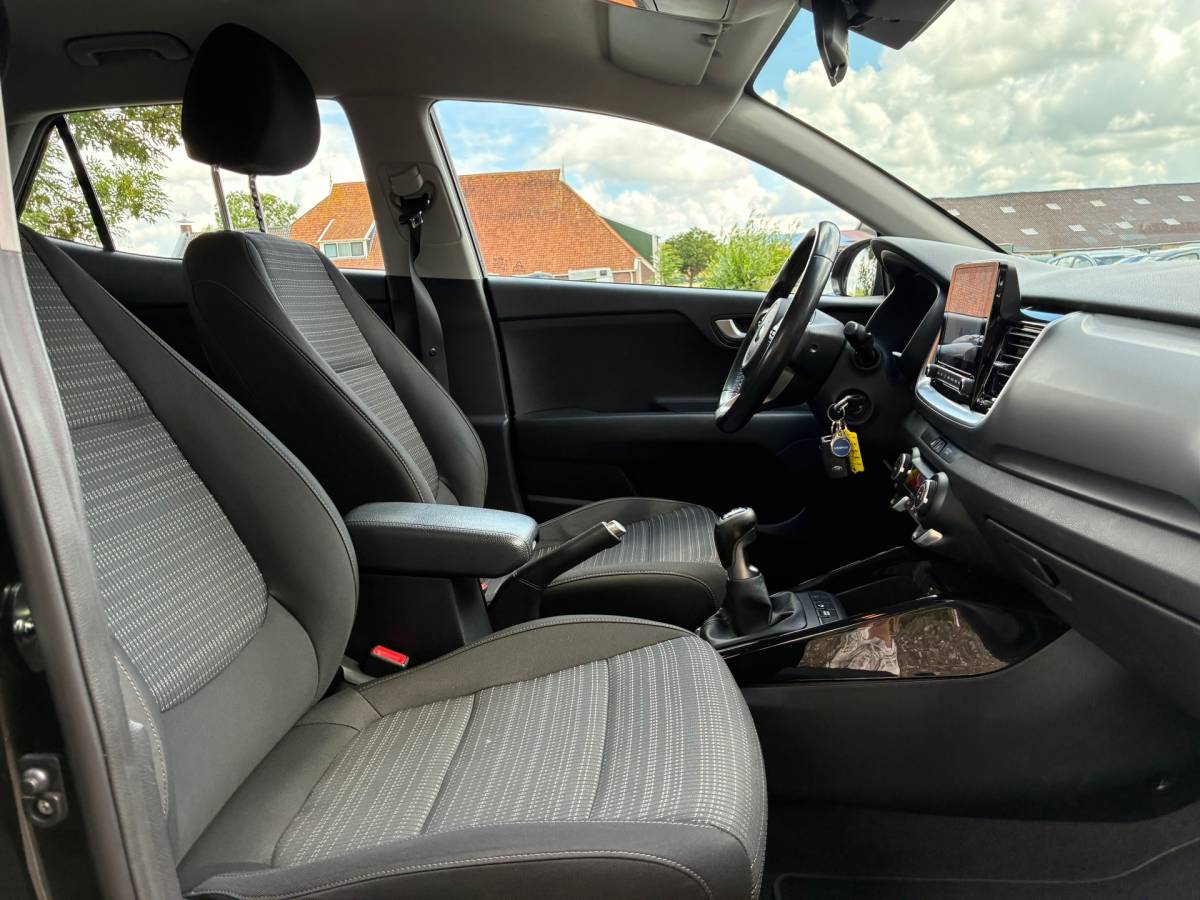Kia Stonic Kia Stonic 1.0 T-GDi MHEV | Carplay + Clima + Cruise nu €10.975,-!!