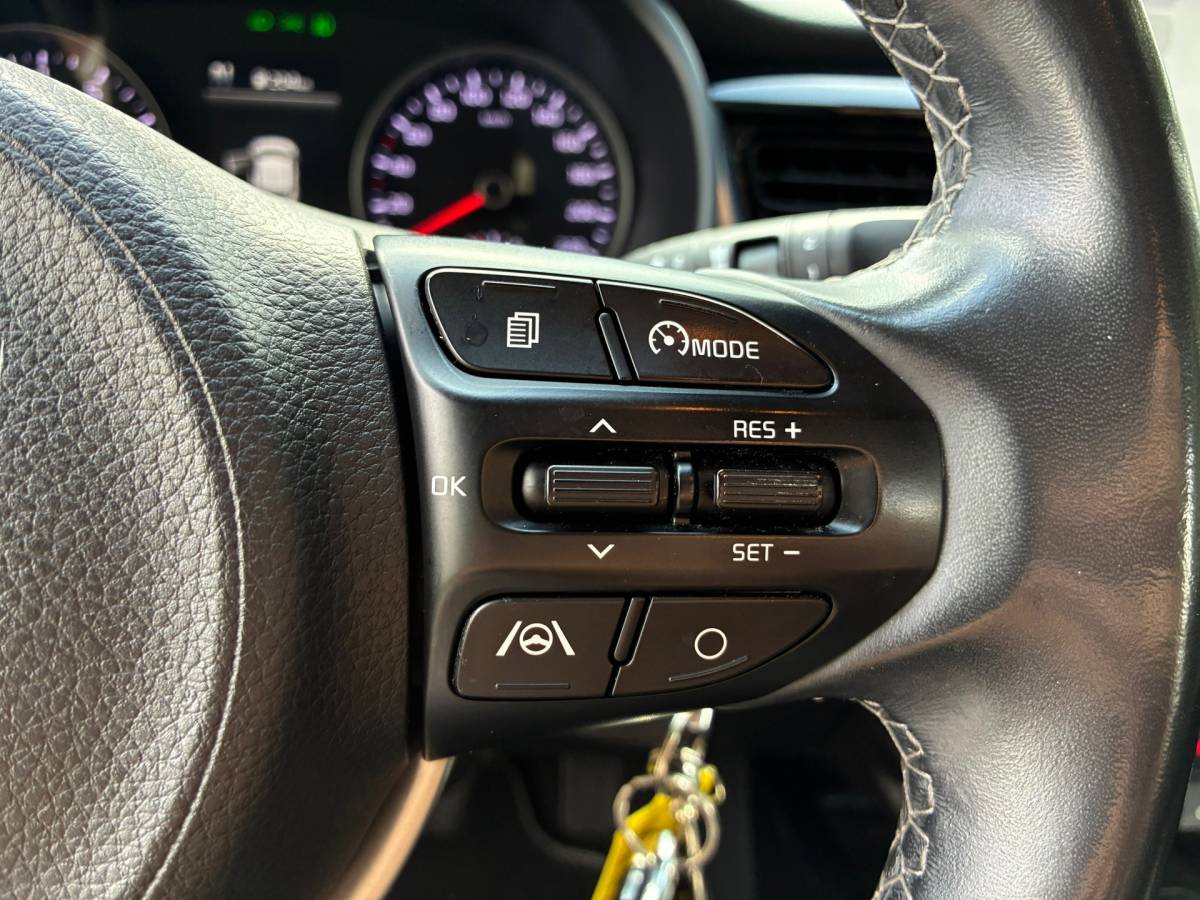 Kia Stonic Kia Stonic 1.0 T-GDi MHEV | Carplay + Clima + Cruise nu €10.975,-!!