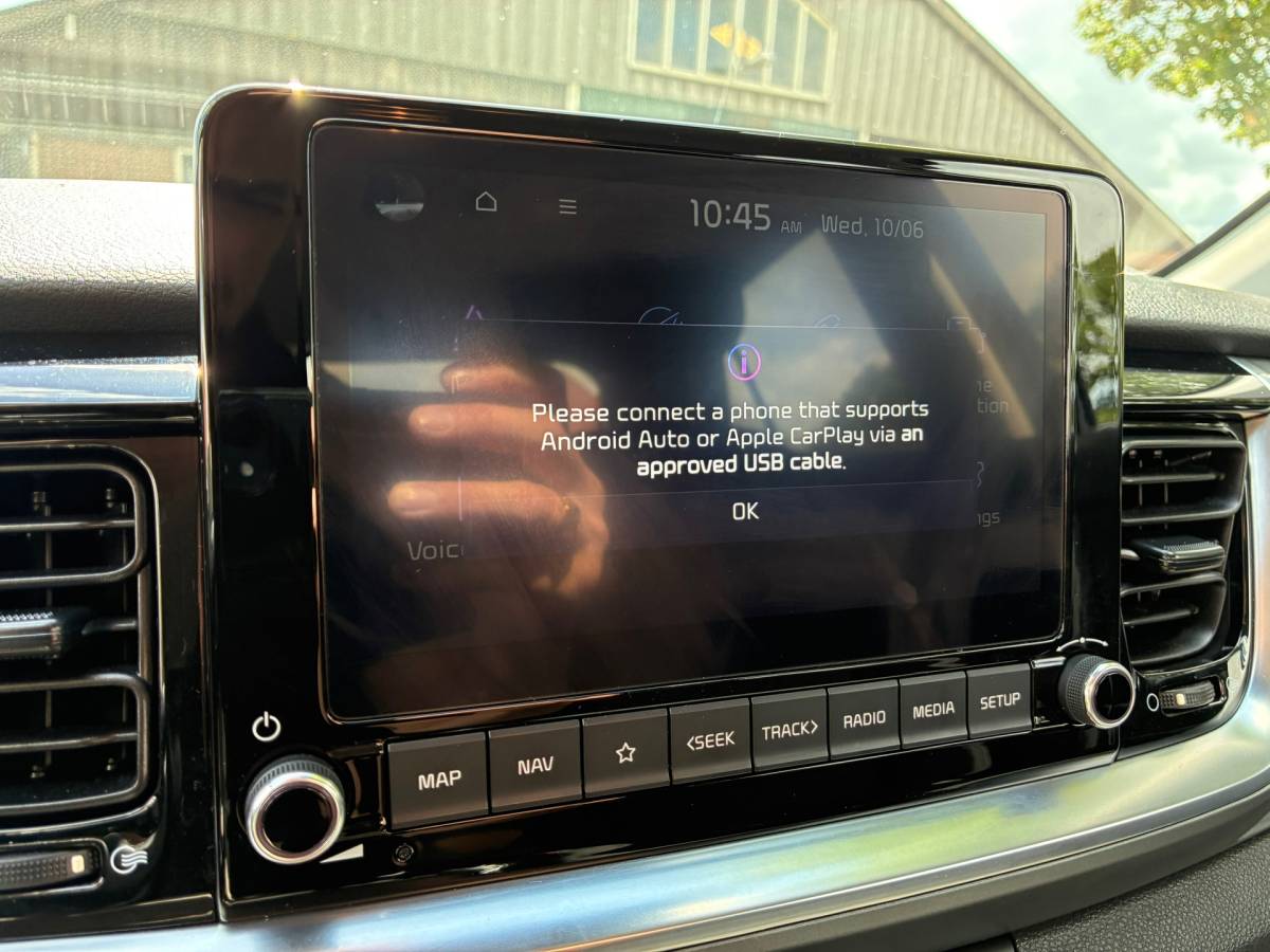Kia Stonic Kia Stonic 1.0 T-GDi MHEV | Carplay + Clima + Cruise nu €10.975,-!!