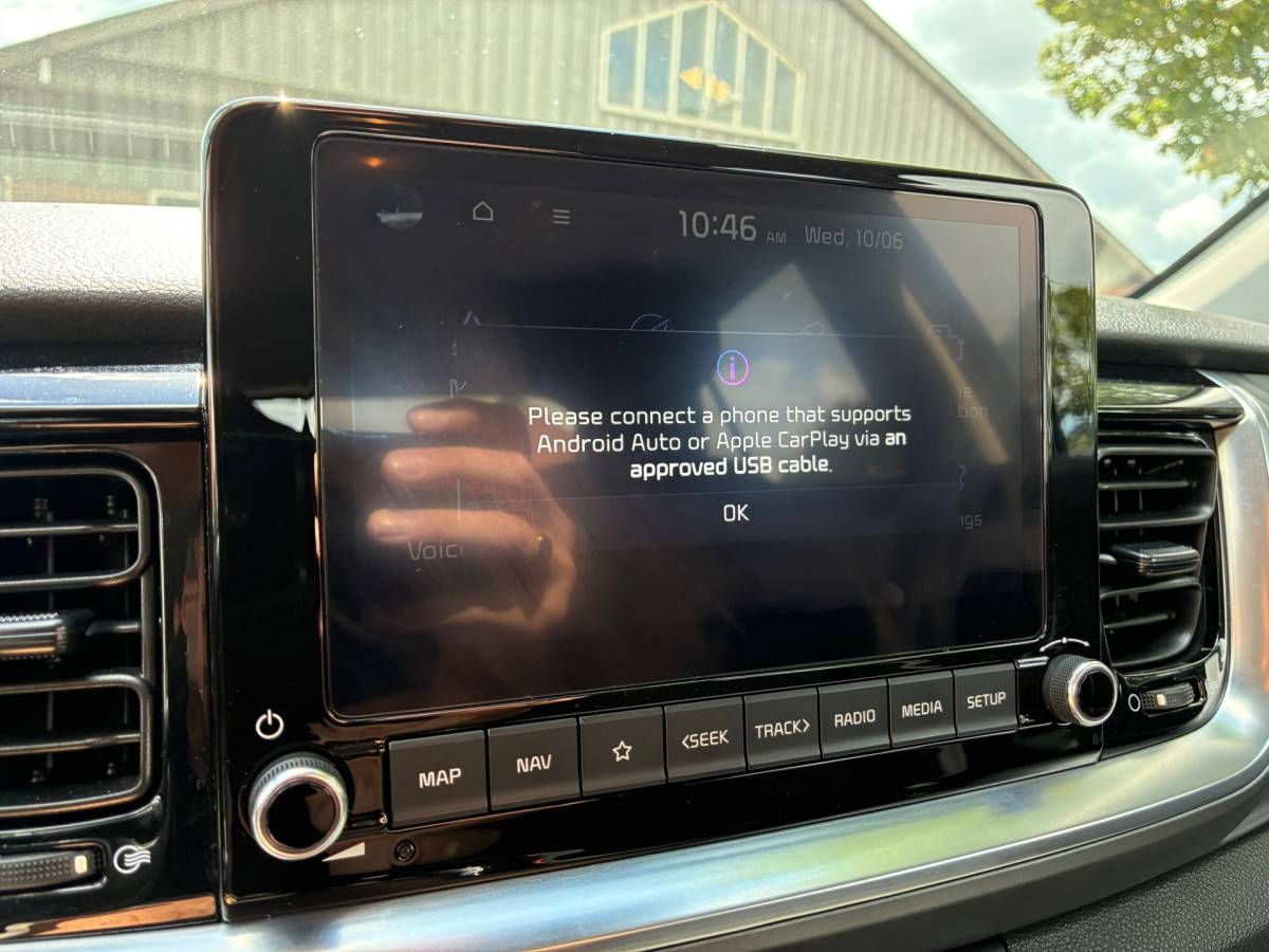 Kia Stonic Kia Stonic 1.0 T-GDi MHEV | Carplay + Clima + Cruise nu €10.975,-!!