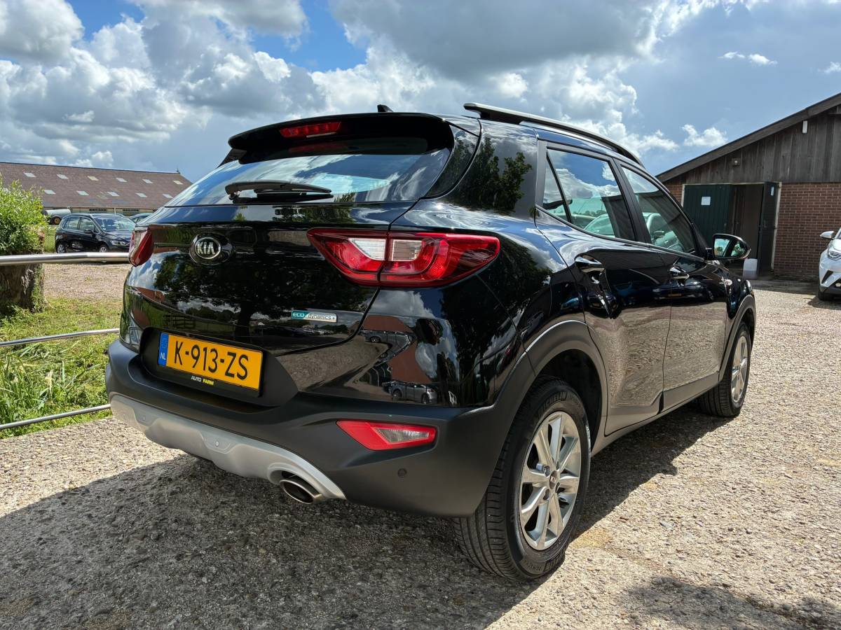 Kia Stonic Kia Stonic 1.0 T-GDi MHEV | Carplay + Clima + Cruise nu €10.975,-!!