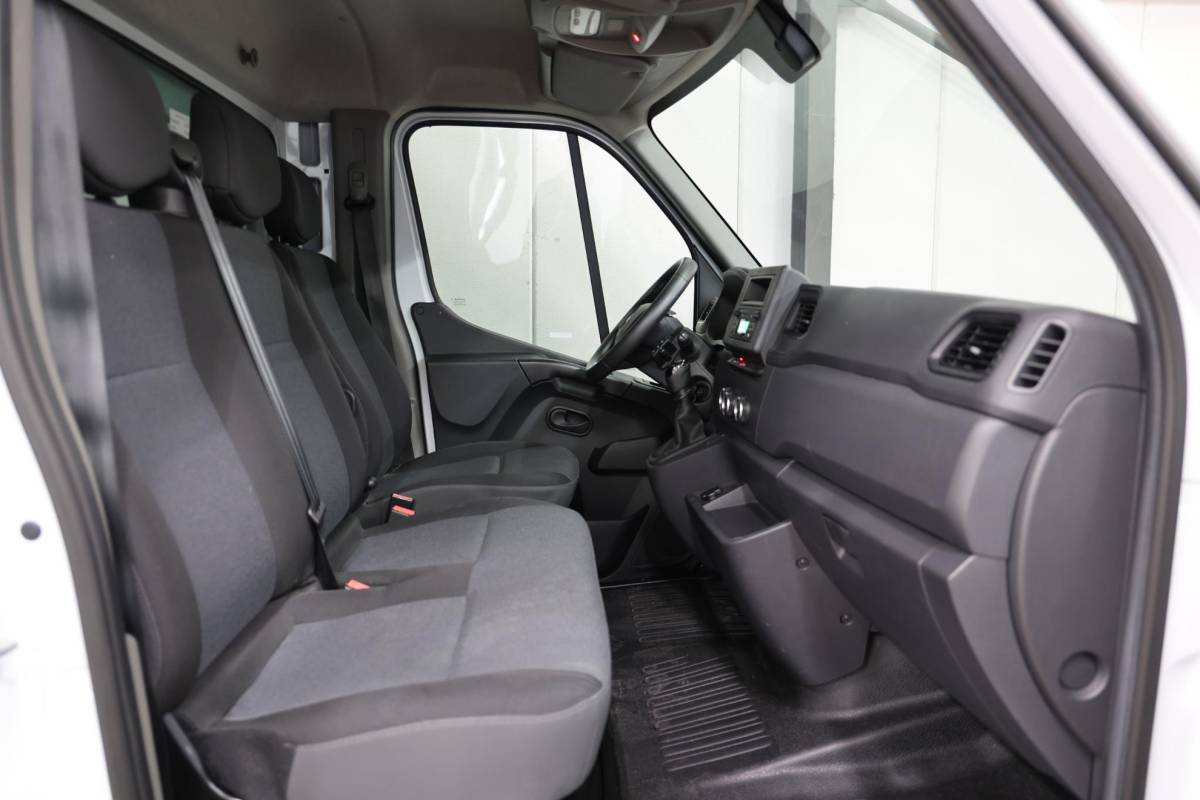 Renault Master Renault Master 2.3 dCi 145 BAKWAGEN MEUBELBAK