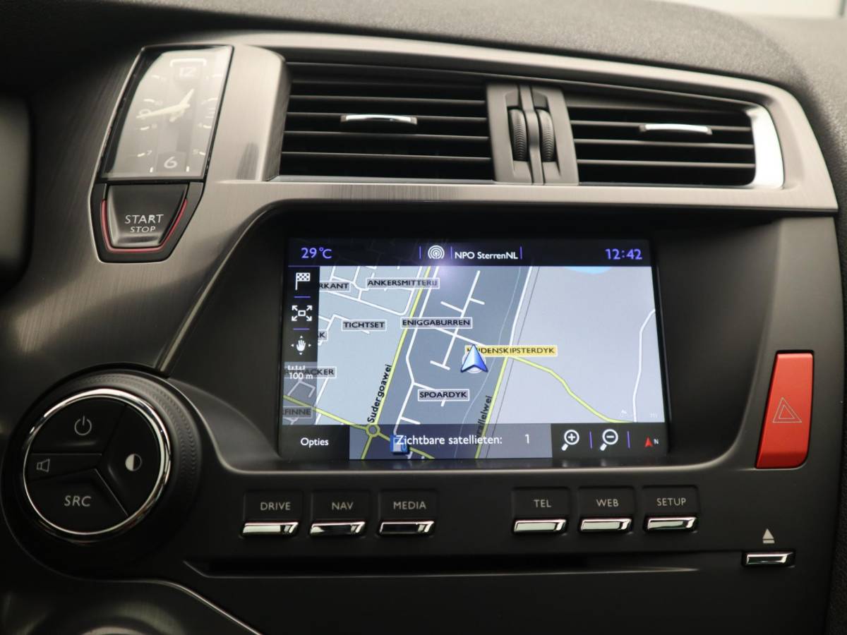 DS DS 5 DS 5 2.0 BlueHDi Business Executive FULL LED / CAMERA / LEDER / STOELVERW / DENOM AUDIO / PANORAMADAK / CLIMA / PDC / NL-AUTO
