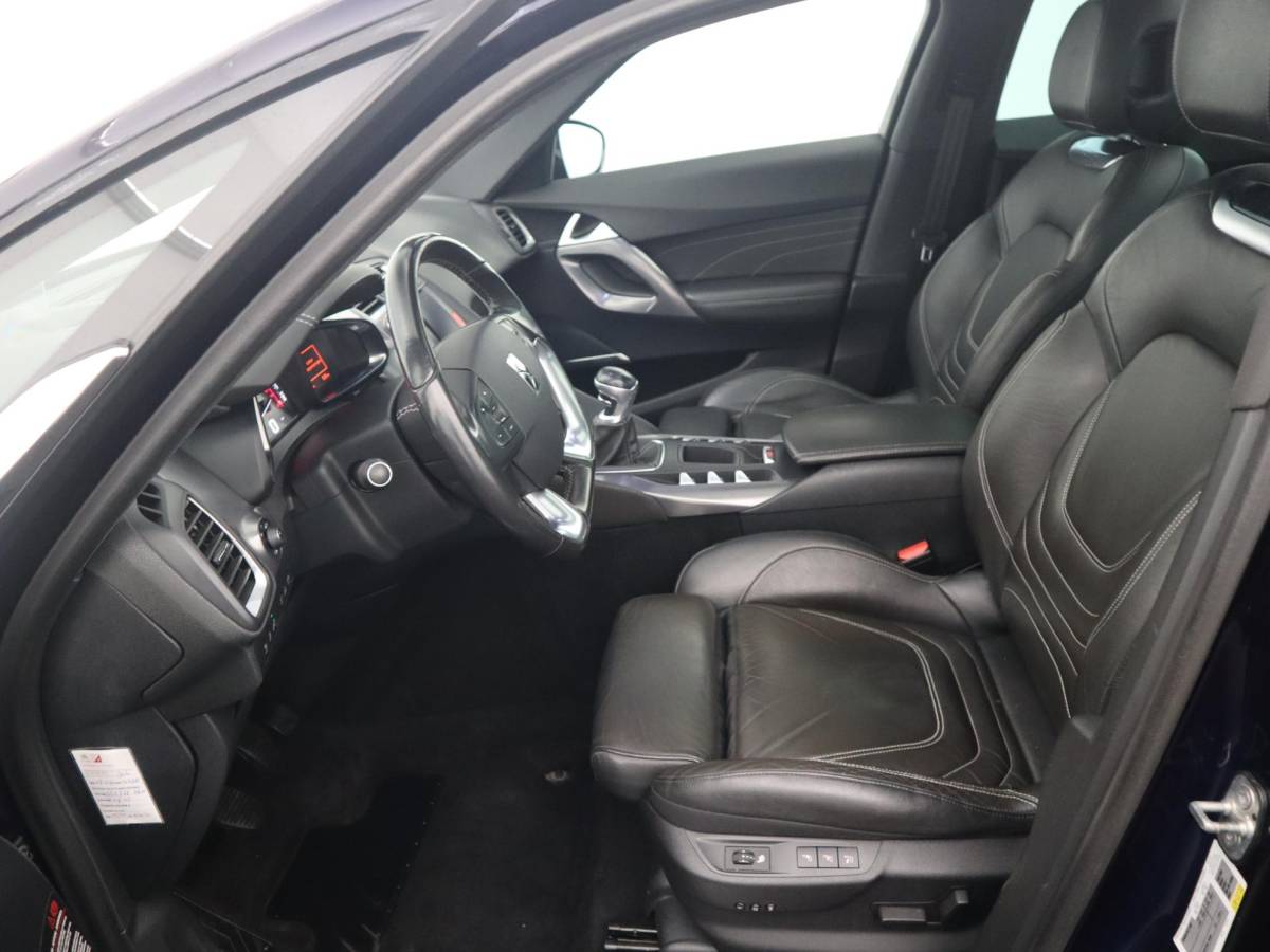 DS DS 5 DS 5 2.0 BlueHDi Business Executive FULL LED / CAMERA / LEDER / STOELVERW / DENOM AUDIO / PANORAMADAK / CLIMA / PDC / NL-AUTO